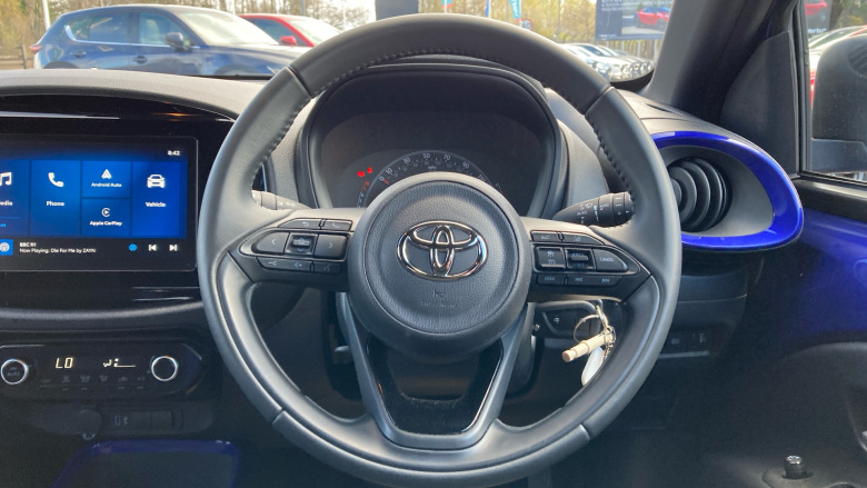 Toyota Aygo X 1.0 VVT-i Edge 5dr Petrol Hatchback